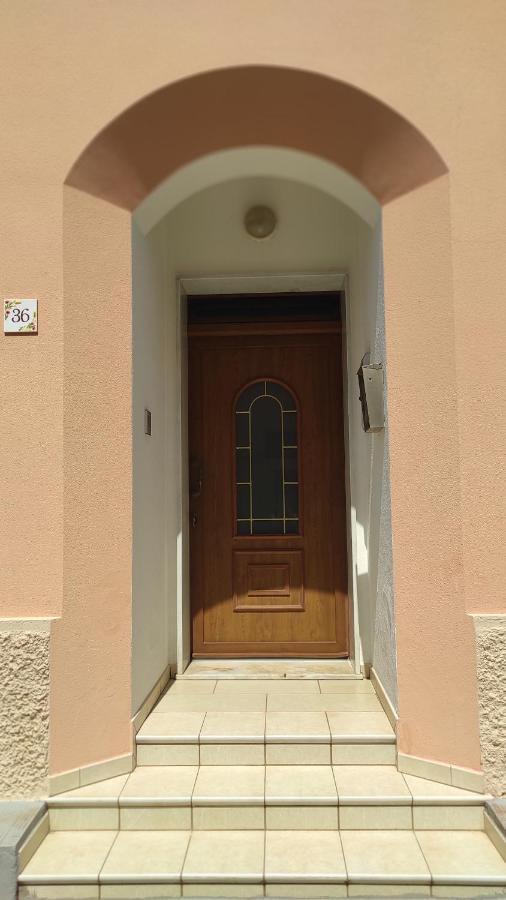 Casa Trifo Tiggiano Exterior foto